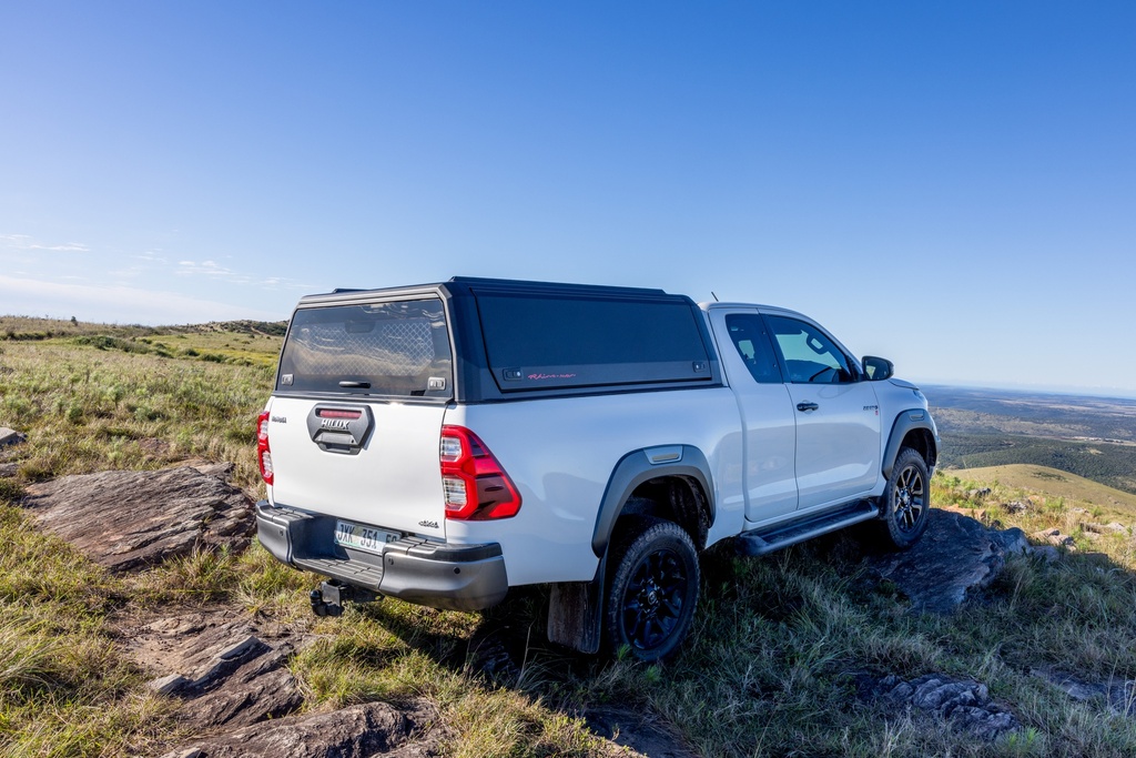 Toyota Hilux 2016 EC Xpedition - lift-up panels & lift up rear window